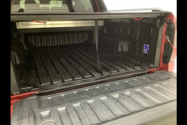 Ford Ranger 3.0 V6 Wildtrak Double Cab EcoBlue | SCI | 241pk!! | 2-zits|  BPM vrij | Rollertop | Trekhaak | Technology Pack | Uniek in Nederland | Verlengde fabrieksgarantie tot 03-2028