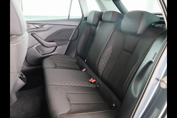 Škoda Kamiq 1.0 TSI Ambition 110 pk | Navigatie via App | Parkeersensoren achter | Cruise control | LED koplampen | Apple Carplay/Android Auto |