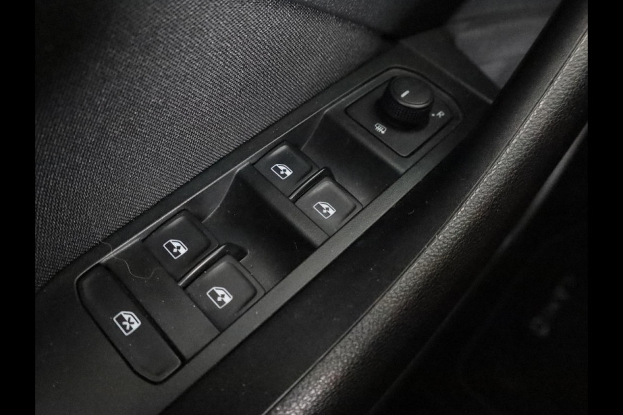Škoda Kamiq 1.0 TSI Ambition 110 pk | Navigatie via App | Parkeersensoren achter | Cruise control | LED koplampen | Apple Carplay/Android Auto |