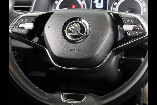 Škoda Kamiq 1.0 TSI Ambition 110 pk | Navigatie via App | Parkeersensoren achter | Cruise control | LED koplampen | Apple Carplay/Android Auto |