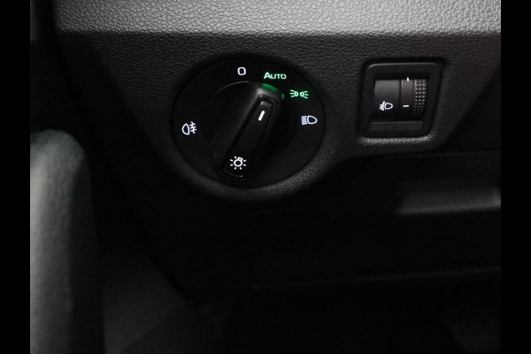 Škoda Kamiq 1.0 TSI Ambition 110 pk | Navigatie via App | Parkeersensoren achter | Cruise control | LED koplampen | Apple Carplay/Android Auto |