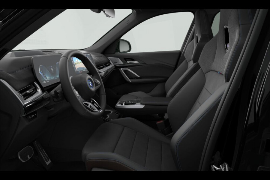BMW X1 xDrive30e M-Sport Pro - Pano - Driving Ass Prof - 20 inch - Trekhaak