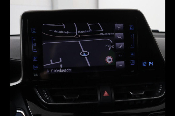 Toyota C-HR 1.8 Hybrid Style | Stoelverwarming | Navigatie | Adaptive cruise | Camera | Trekhaak | JBL audio | Dodehoek detectie | Keyless