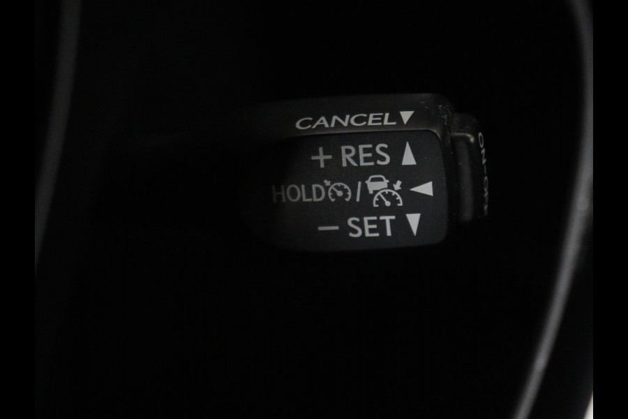 Toyota C-HR 1.8 Hybrid Style | Stoelverwarming | Navigatie | Adaptive cruise | Camera | Trekhaak | JBL audio | Dodehoek detectie | Keyless