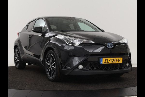 Toyota C-HR 1.8 Hybrid Style | Stoelverwarming | Navigatie | Adaptive cruise | Camera | Trekhaak | JBL audio | Dodehoek detectie | Keyless