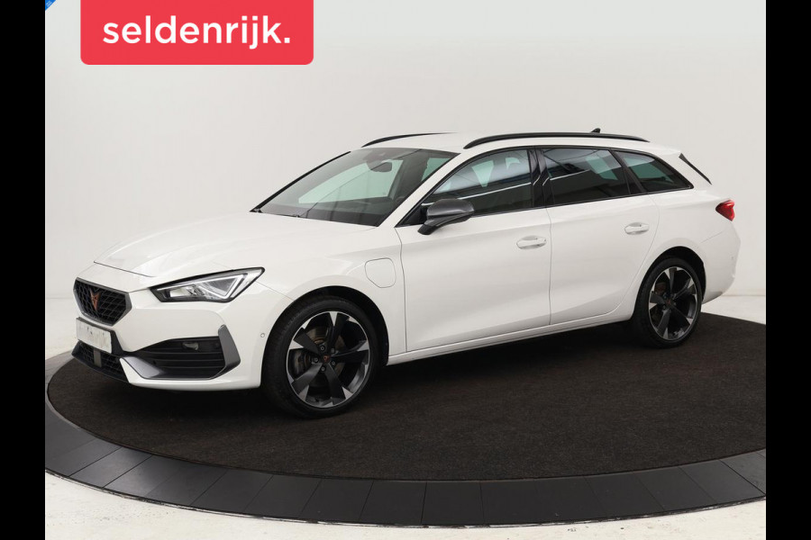 CUPRA Leon 1.4 e-Hybrid | Camera | Adaptive cruise | Stuurverwarming | Navigatie | Sfeerverlichting | Keyless | Full LED | PHEV