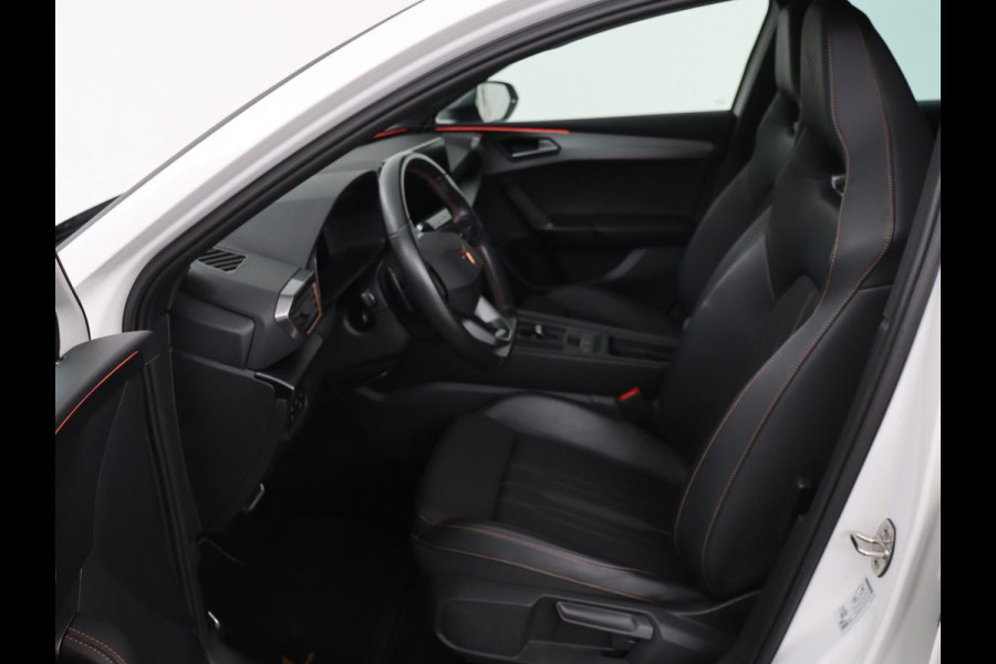 CUPRA Leon 1.4 e-Hybrid | Camera | Adaptive cruise | Stuurverwarming | Navigatie | Sfeerverlichting | Keyless | Full LED | PHEV