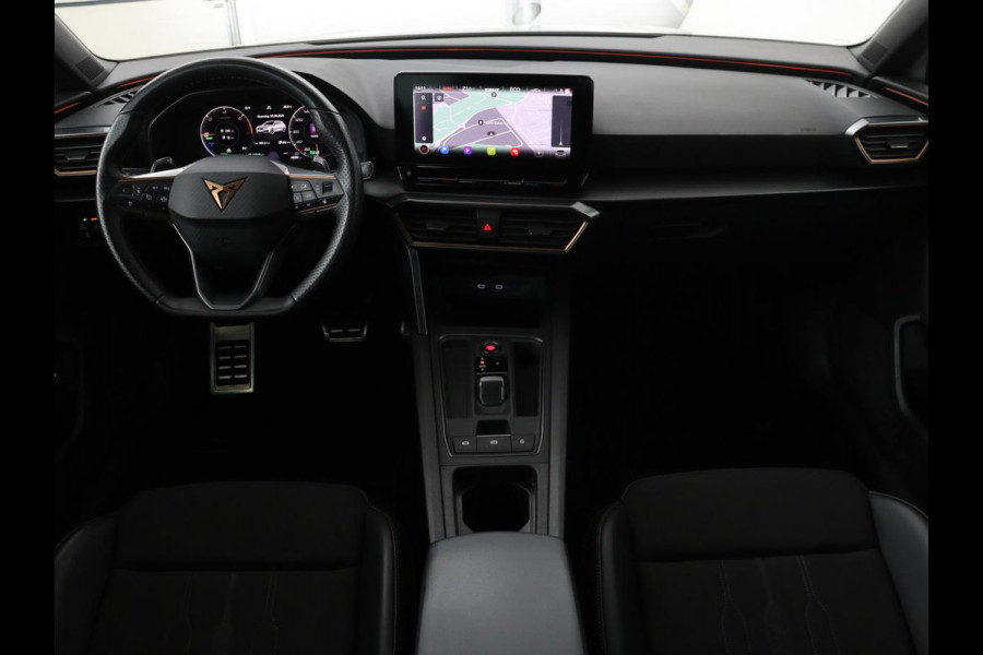 CUPRA Leon 1.4 e-Hybrid | Camera | Adaptive cruise | Stuurverwarming | Navigatie | Sfeerverlichting | Keyless | Full LED | PHEV