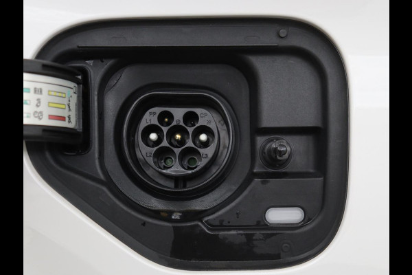 CUPRA Leon 1.4 e-Hybrid | Camera | Adaptive cruise | Stuurverwarming | Navigatie | Sfeerverlichting | Keyless | Full LED | PHEV