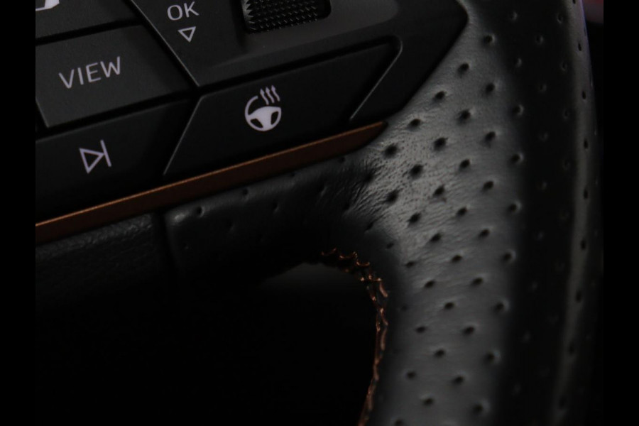 CUPRA Leon 1.4 e-Hybrid | Camera | Adaptive cruise | Stuurverwarming | Navigatie | Sfeerverlichting | Keyless | Full LED | PHEV