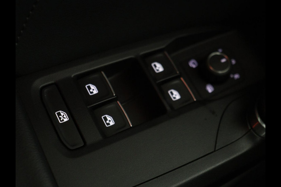 CUPRA Leon 1.4 e-Hybrid | Camera | Adaptive cruise | Stuurverwarming | Navigatie | Sfeerverlichting | Keyless | Full LED | PHEV