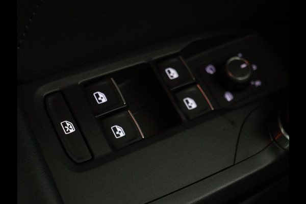CUPRA Leon 1.4 e-Hybrid | Camera | Adaptive cruise | Stuurverwarming | Navigatie | Sfeerverlichting | Keyless | Full LED | PHEV
