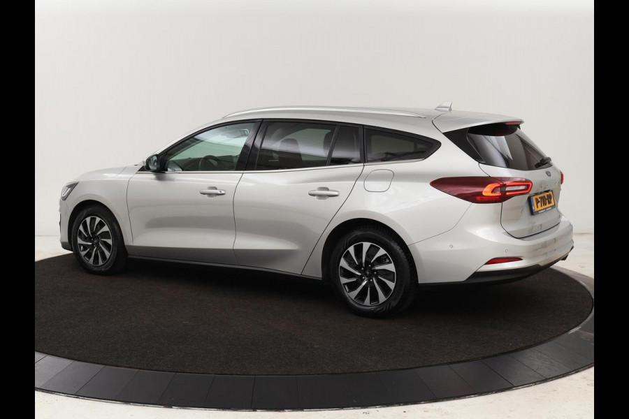 Ford Focus 1.0 EcoBoost Hybrid Titanium Style | Stoel & stuurverwarming | Camera | Full LED | Carplay | Climate control | Navigatie | Park Assist | Getint glas