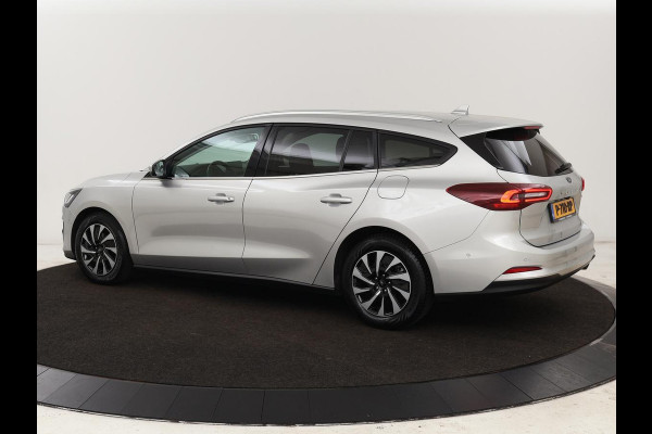 Ford Focus 1.0 EcoBoost Hybrid Titanium Style | Stoel & stuurverwarming | Camera | Full LED | Carplay | Climate control | Navigatie | Park Assist | Getint glas
