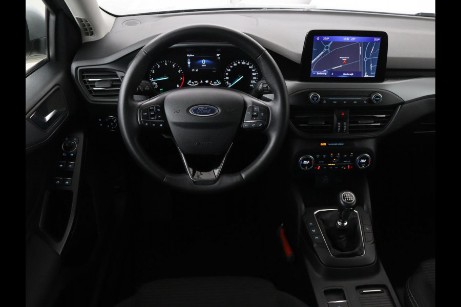 Ford Focus 1.0 EcoBoost Hybrid Titanium Style | Stoel & stuurverwarming | Camera | Full LED | Carplay | Climate control | Navigatie | Park Assist | Getint glas