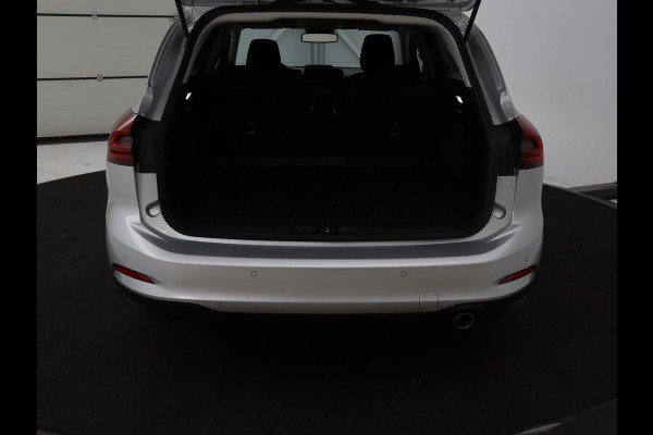 Ford Focus 1.0 EcoBoost Hybrid Titanium Style | Stoel & stuurverwarming | Camera | Full LED | Carplay | Climate control | Navigatie | Park Assist | Getint glas