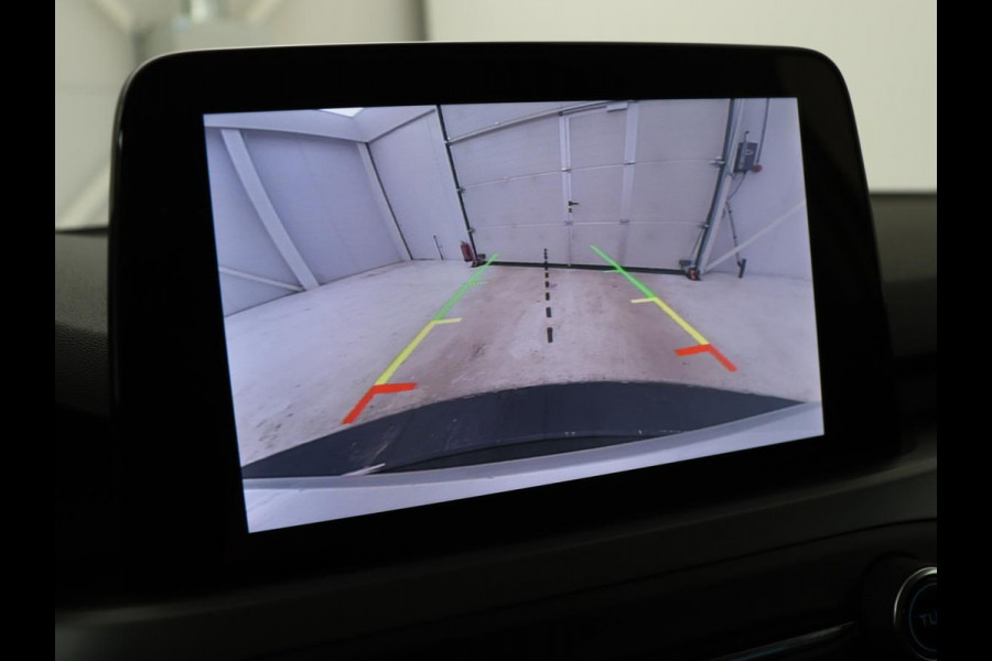 Ford Focus 1.0 EcoBoost Hybrid Titanium Style | Stoel & stuurverwarming | Camera | Full LED | Carplay | Climate control | Navigatie | Park Assist | Getint glas