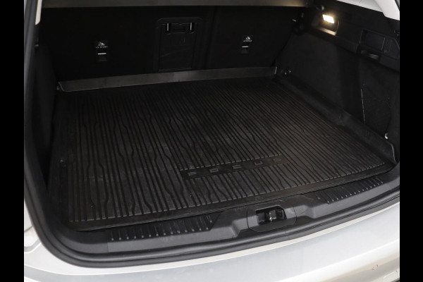 Ford Focus 1.0 EcoBoost Hybrid Titanium Style | Stoel & stuurverwarming | Camera | Full LED | Carplay | Climate control | Navigatie | Park Assist | Getint glas