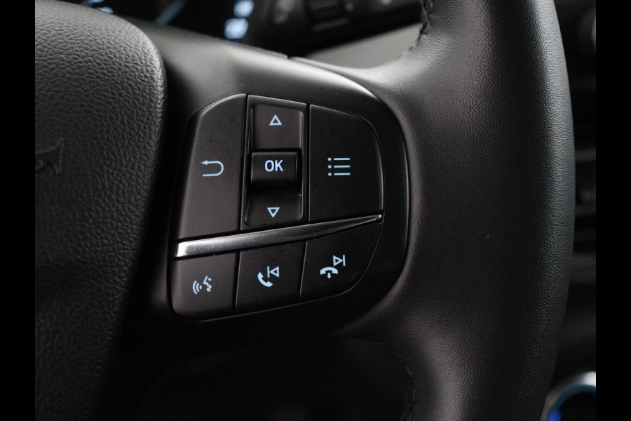 Ford Focus 1.0 EcoBoost Hybrid Titanium Style | Stoel & stuurverwarming | Camera | Full LED | Carplay | Climate control | Navigatie | Park Assist | Getint glas