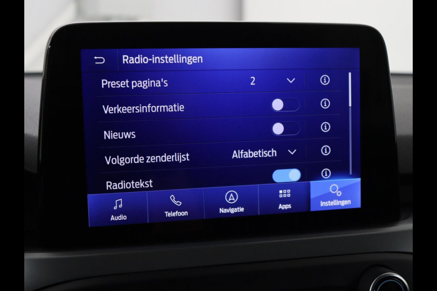 Ford Focus 1.0 EcoBoost Hybrid Titanium Style | Stoel & stuurverwarming | Camera | Full LED | Carplay | Climate control | Navigatie | Park Assist | Getint glas