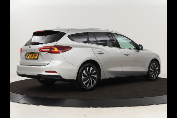 Ford Focus 1.0 EcoBoost Hybrid Titanium Style | Stoel & stuurverwarming | Camera | Full LED | Carplay | Climate control | Navigatie | Park Assist | Getint glas