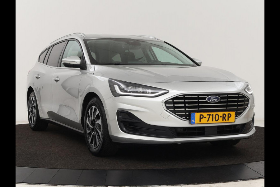 Ford Focus 1.0 EcoBoost Hybrid Titanium Style | Stoel & stuurverwarming | Camera | Full LED | Carplay | Climate control | Navigatie | Park Assist | Getint glas