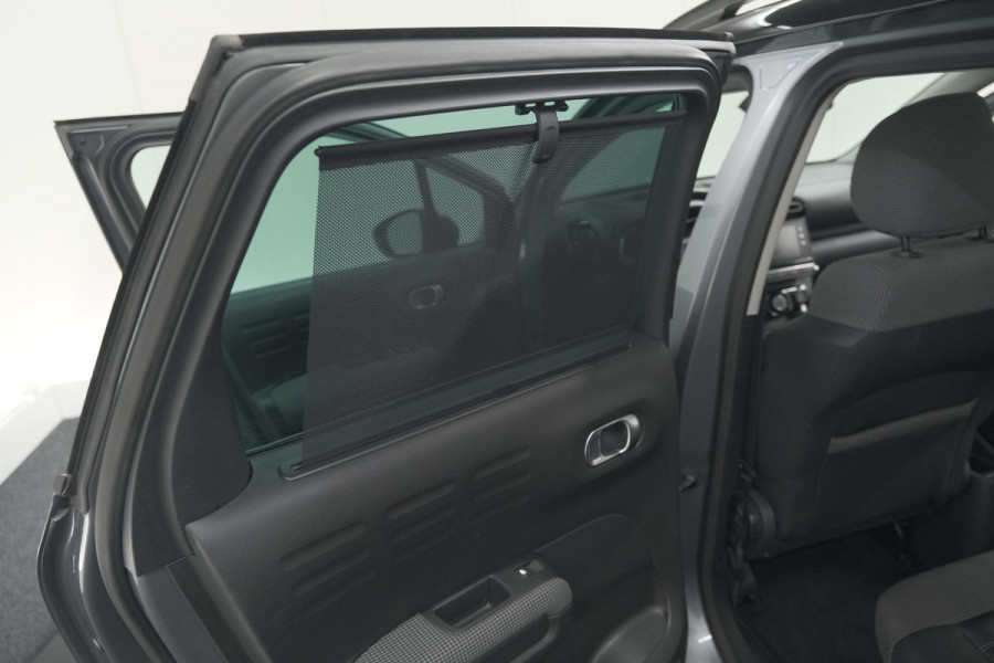 Citroën C3 Aircross PureTech 110 EAT6 Shine | Trekhaak | Panoramadak | Head-Up Display | Camera | Navigatie