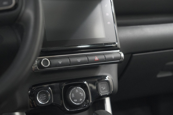 Citroën C3 Aircross PureTech 110 EAT6 Shine | Trekhaak | Panoramadak | Head-Up Display | Camera | Navigatie