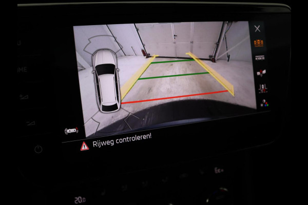 Škoda Superb 1.4 TSI iV Business Edition Plus | Panoramadak | Stoel & stuurverwarming | Adaptive cruise | Virtual Cockpit | Canton Sound | Memory | Carplay | Achterbankverwarming | Navigatie