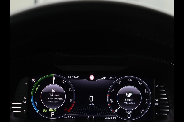 Škoda Superb 1.4 TSI iV Business Edition Plus | Panoramadak | Stoel & stuurverwarming | Adaptive cruise | Virtual Cockpit | Canton Sound | Memory | Carplay | Achterbankverwarming | Navigatie
