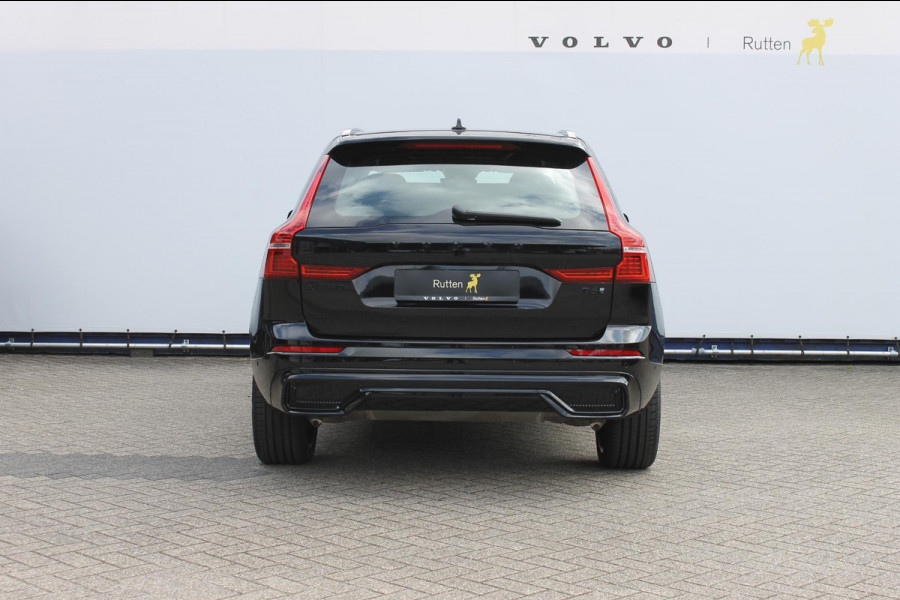 Volvo XC60 T6 350PK Automaat AWD Plug-In Plus Black Edition Panoramisch schuif-kanteldak / Bowers & Wilkins Audio / 21" lichtmetalen velgen / Head-Up Display / 360graden camera