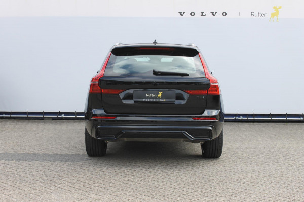 Volvo XC60 T6 350PK Automaat AWD Plug-In Plus Black Edition Panoramisch schuif-kanteldak / Bowers & Wilkins Audio / 21" lichtmetalen velgen / Head-Up Display / 360graden camera