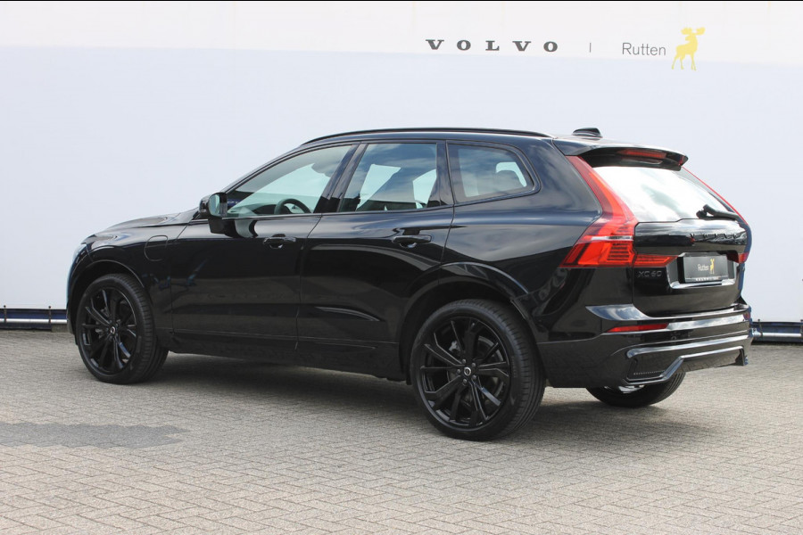 Volvo XC60 T6 350PK Automaat AWD Plug-In Plus Black Edition Panoramisch schuif-kanteldak / Bowers & Wilkins Audio / 21" lichtmetalen velgen / Head-Up Display / 360graden camera