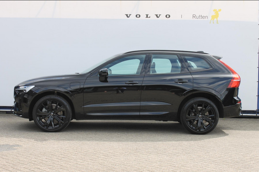 Volvo XC60 T6 350PK Automaat AWD Plug-In Plus Black Edition Panoramisch schuif-kanteldak / Bowers & Wilkins Audio / 21" lichtmetalen velgen / Head-Up Display / 360graden camera