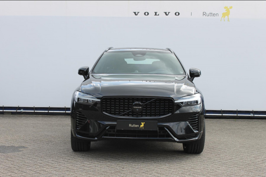 Volvo XC60 T6 350PK Automaat AWD Plug-In Plus Black Edition Panoramisch schuif-kanteldak / Bowers & Wilkins Audio / 21" lichtmetalen velgen / Head-Up Display / 360graden camera