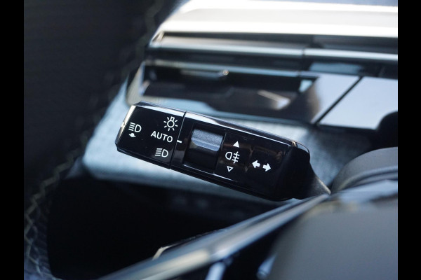 Peugeot E-5008 GT Avantage 73 kWh | Panoramadak | Leder interieur