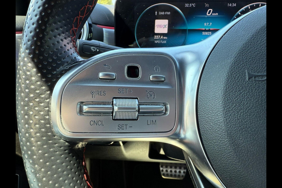 Mercedes-Benz A-Klasse 250 e Business Solution AMG Limited
