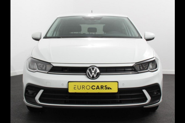 Volkswagen Polo 1.0 TSI Move | Navigatie | App Connect / Android Auto / Apple Carplay | Climate Control | Parkeer sensoren | Lichtmetalen Velgen | Dab | Digitale Cockpit