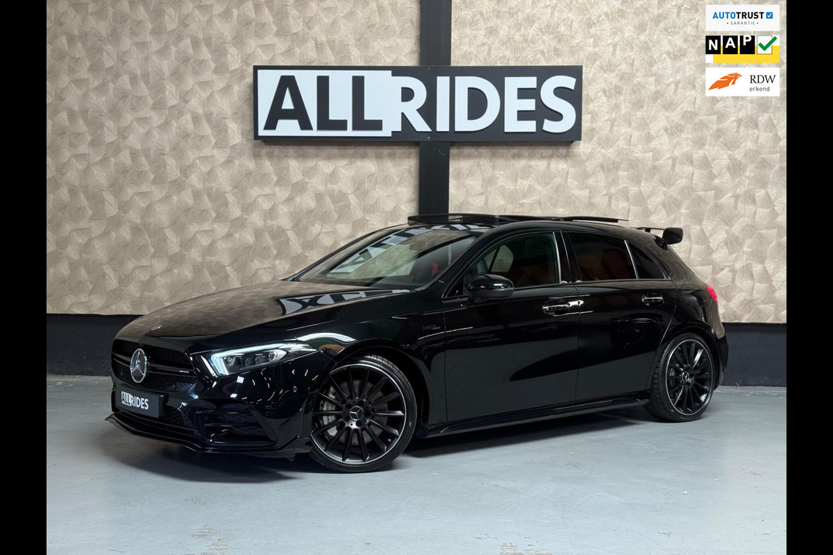 Mercedes-Benz A-Klasse AMG 35 4MATIC Aero pakket | Pano | Burmester | keyless | camera | Memory seats Mercedes-Benz A-Klasse AMG 35 4MATIC Aero pakket | Pano | Burmester | keyless | camera | Memory seats