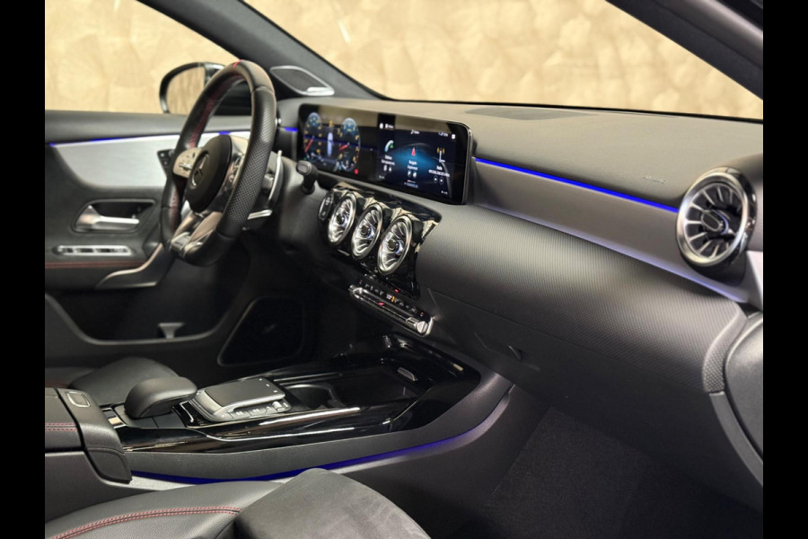 Mercedes-Benz A-Klasse AMG 35 4MATIC Aero pakket | Pano | Burmester | keyless | camera | Memory seats