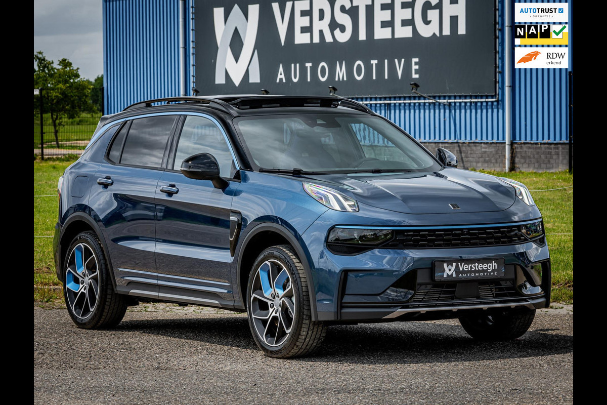 Lynk & Co 01 1.5 Plug-In Hybrid 262pk Trekhaak|Zwarte Hemel|360 Camera Lynk & Co 01 1.5 Plug-In Hybrid 262pk Trekhaak|Zwarte Hemel|360 Camera
