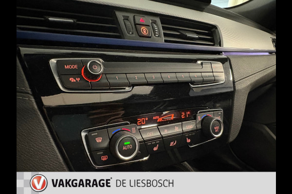 BMW X2 XDrive25e High Executive M-sport / camera / stoelverwarming / Head-up / panorama-dak