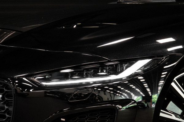 Jaguar F-Type P575 AWD R 75 *Panorama / Stoelventilatie / Sport-uitlaat / Meridian / Memory*