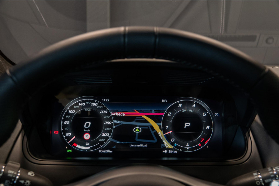 Jaguar F-Type P575 AWD R 75 *Panorama / Stoelventilatie / Sport-uitlaat / Meridian / Memory*