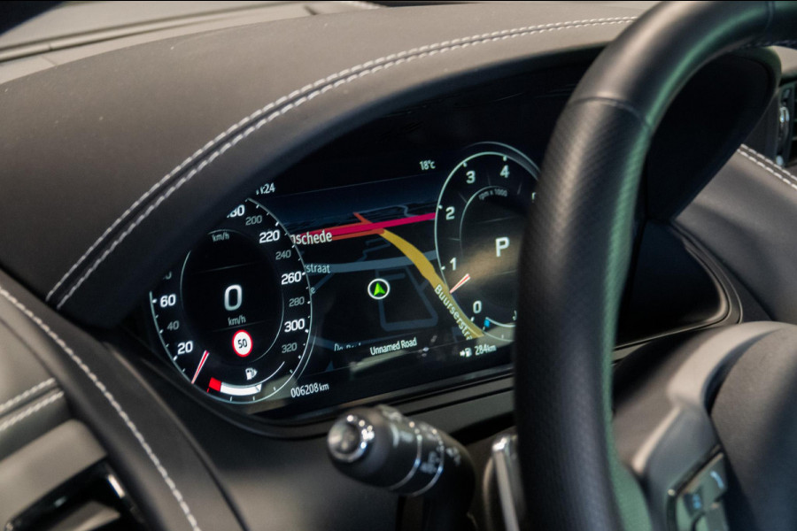 Jaguar F-Type P575 AWD R 75 *Panorama / Stoelventilatie / Sport-uitlaat / Meridian / Memory*