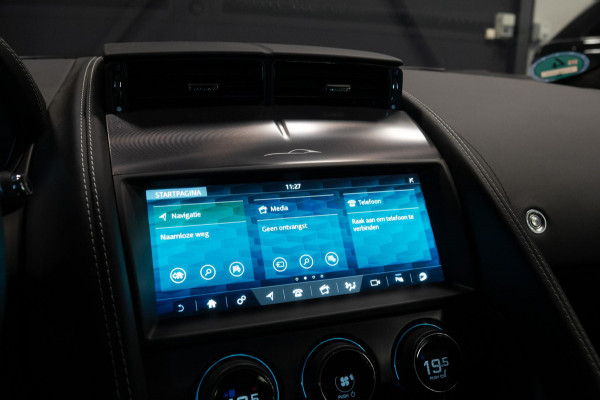 Jaguar F-Type P575 AWD R 75 *Panorama / Stoelventilatie / Sport-uitlaat / Meridian / Memory*