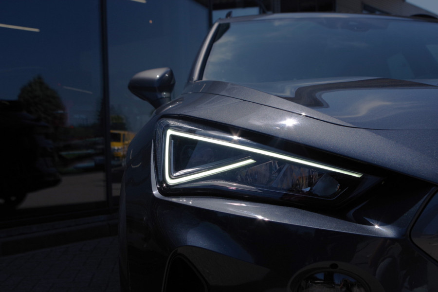 CUPRA Formentor 1.4 e-Hybrid 245 PK VZ Performance PHEV, Groot-Navigatie, Adap. Cruise Control, Camera.