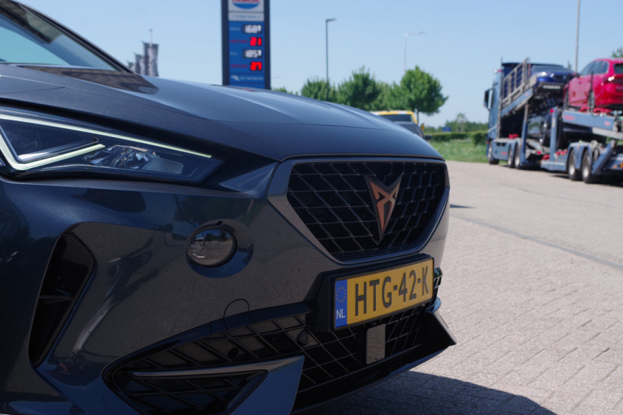 CUPRA Formentor 1.4 e-Hybrid 245 PK VZ Performance PHEV, Groot-Navigatie, Adap. Cruise Control, Camera.