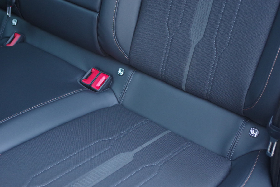 CUPRA Formentor 1.4 e-Hybrid 245 PK VZ Performance PHEV, Groot-Navigatie, Adap. Cruise Control, Camera.