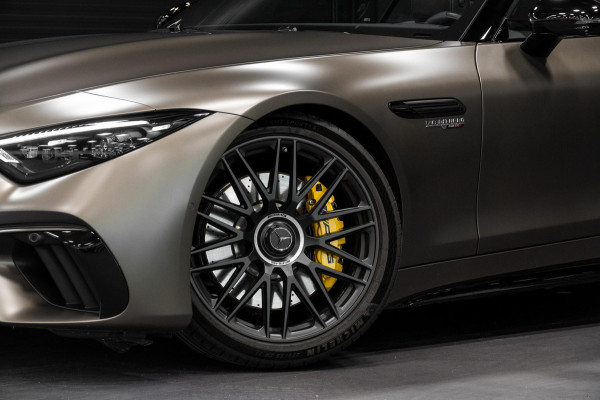 Mercedes-Benz SL-Klasse Roadster AMG 63 4MATIC+ *Lift-systeem / Achterasbesturing AMG / Carbon-Interieur / Track Pack / Stoelventilatie / Head-Up / Keyless*